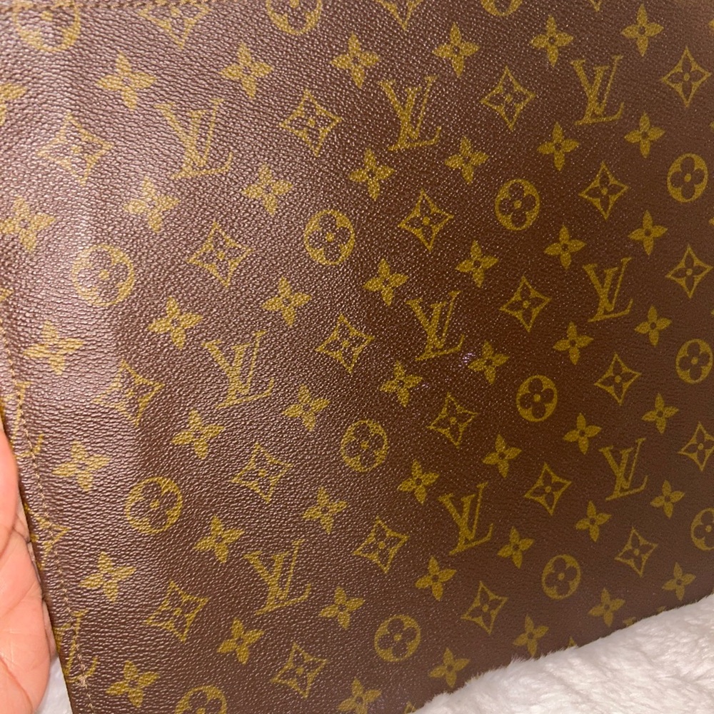 SOLD Louis Vuitton Vintage Portfolio Case - Picture 5 of 16